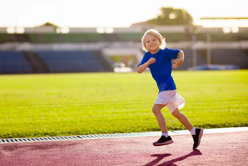 北青：向余望确定缺席中乌之战，吾米提江可能替补出场